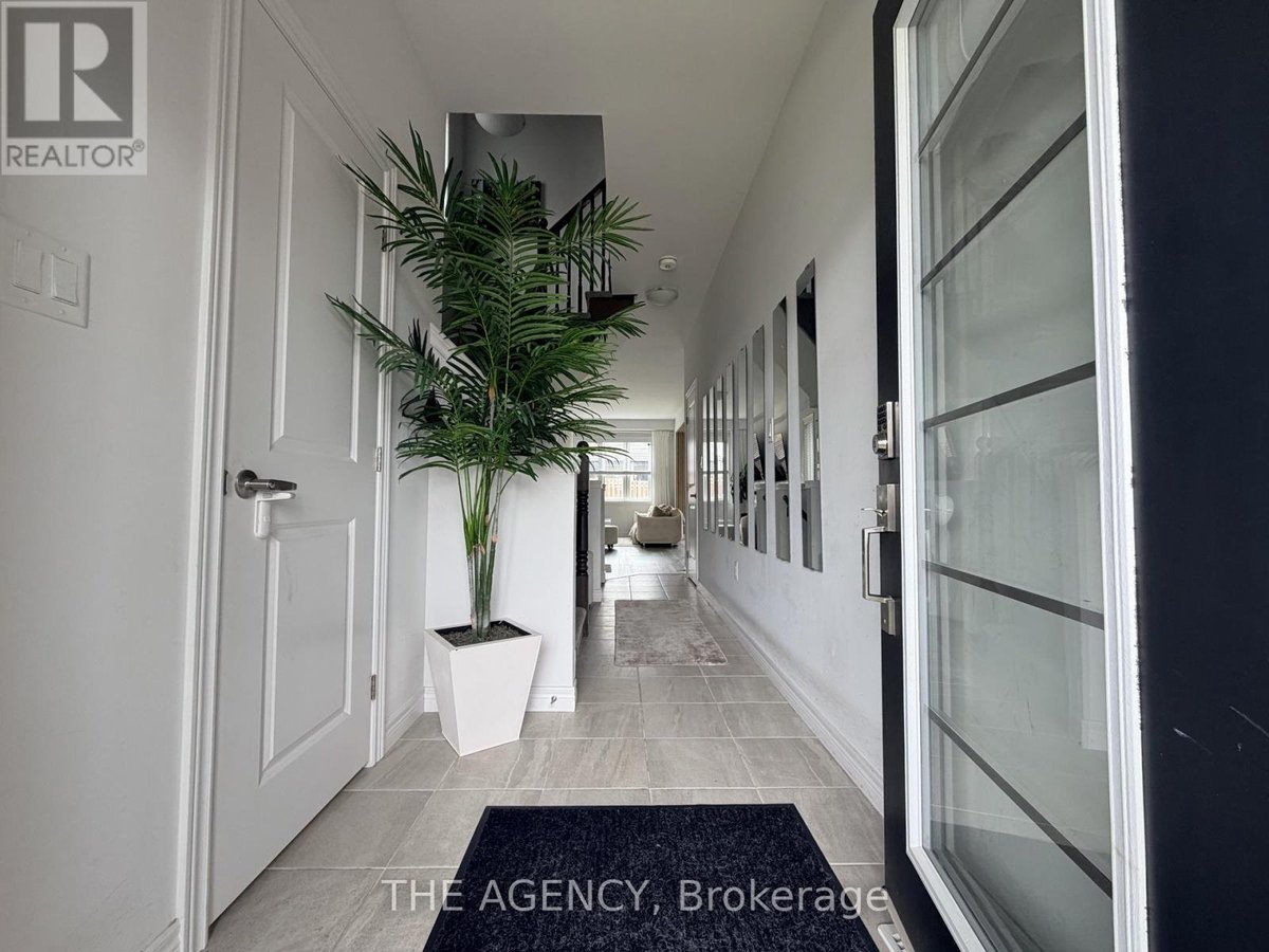 28 BAKER LANE - Photo 3