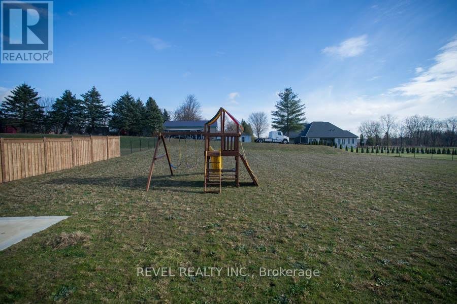 14 BOWEN PLACE - Photo 33