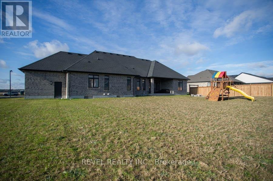 14 BOWEN PLACE - Photo 34