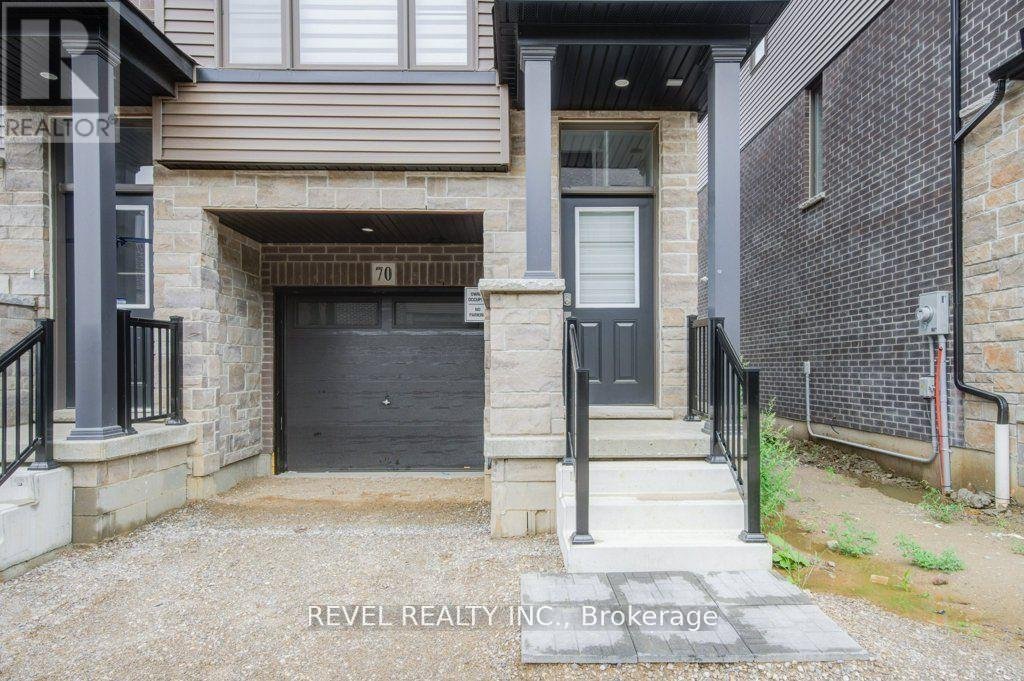 70 - 120 COURT DRIVE - Photo 3
