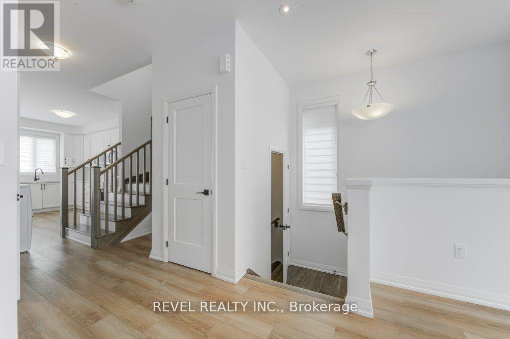 70 - 120 COURT DRIVE - Photo 10