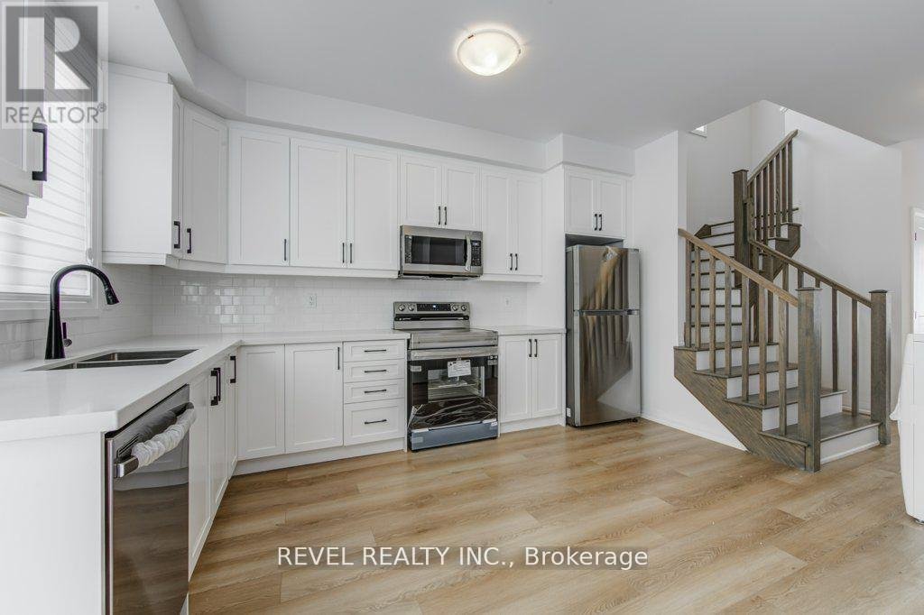 70 - 120 COURT DRIVE - Photo 17