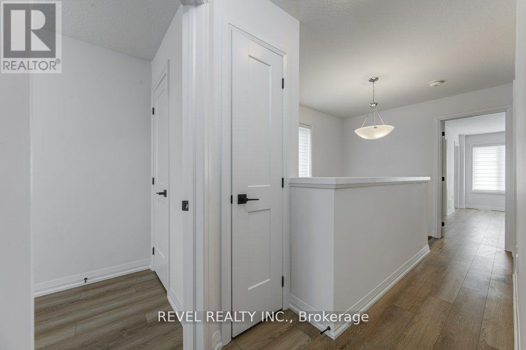 70 - 120 COURT DRIVE - Photo 25
