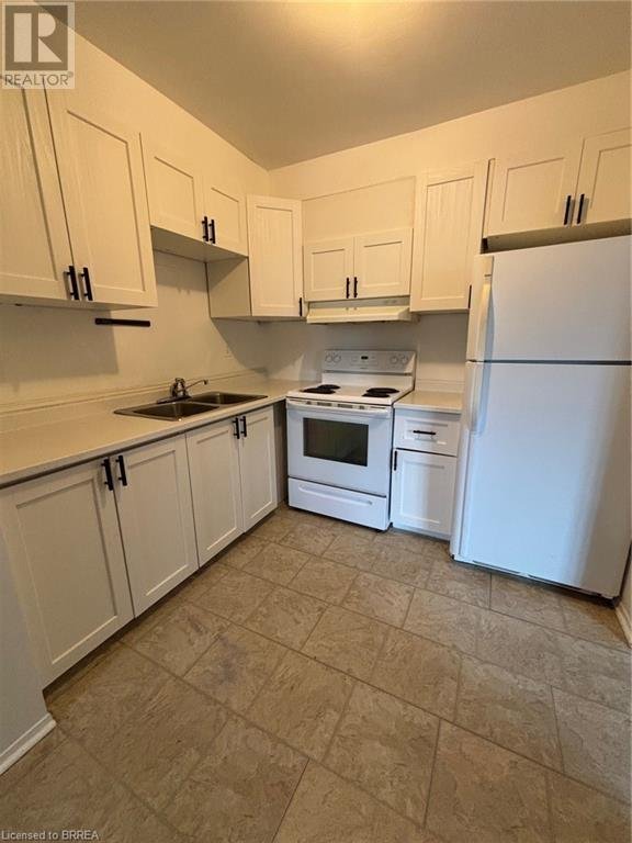 3 SHELDON Street Unit# D - Photo 3