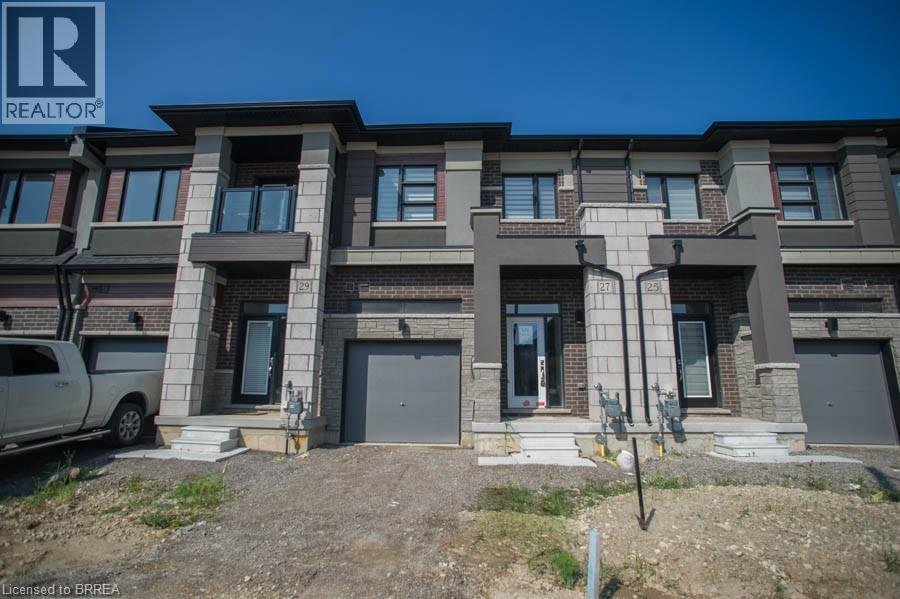 27 WAKELING Drive - Photo 1
