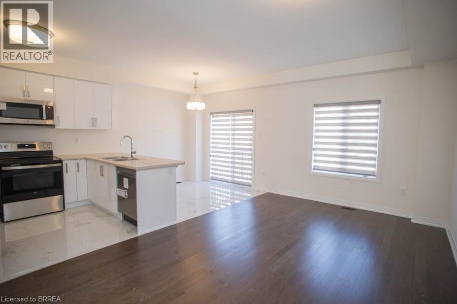 27 WAKELING Drive - Photo 4