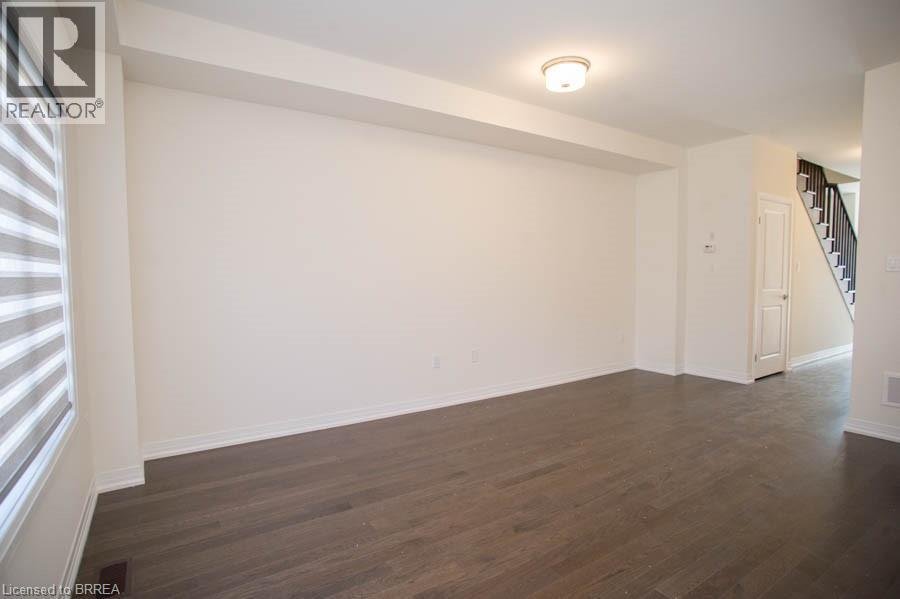 27 WAKELING Drive - Photo 7