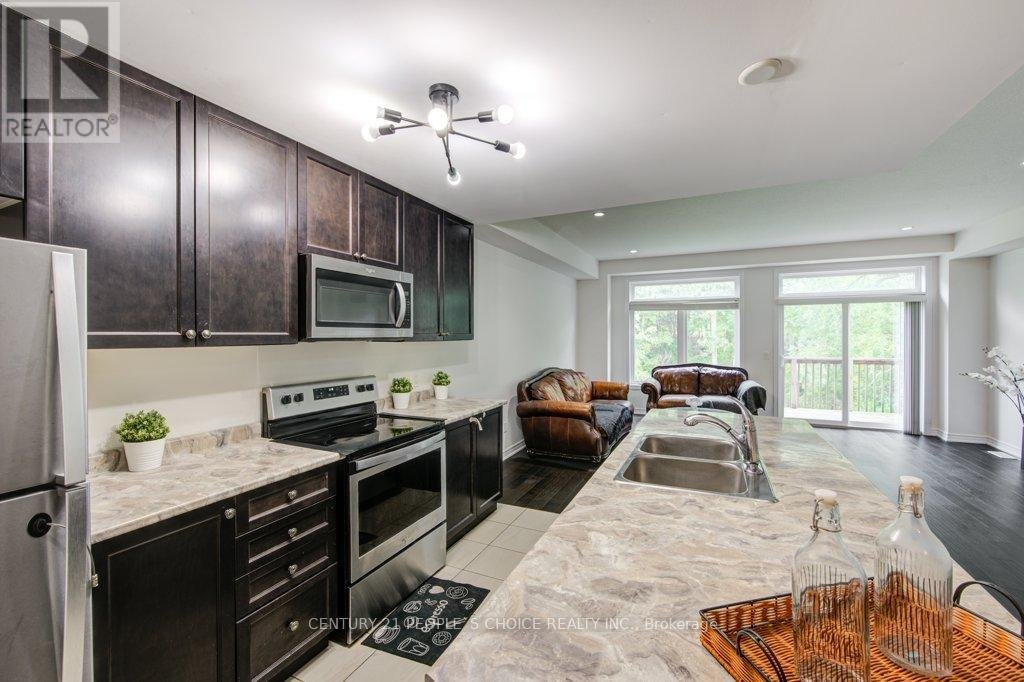 30 - 77 DIANA AVENUE - Photo 9