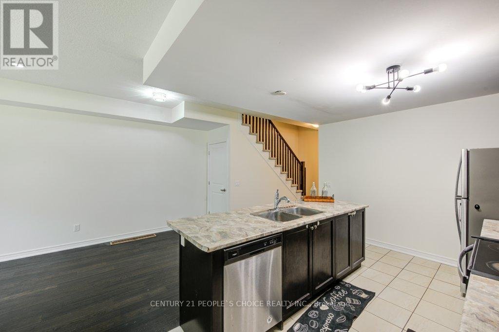 30 - 77 DIANA AVENUE - Photo 12