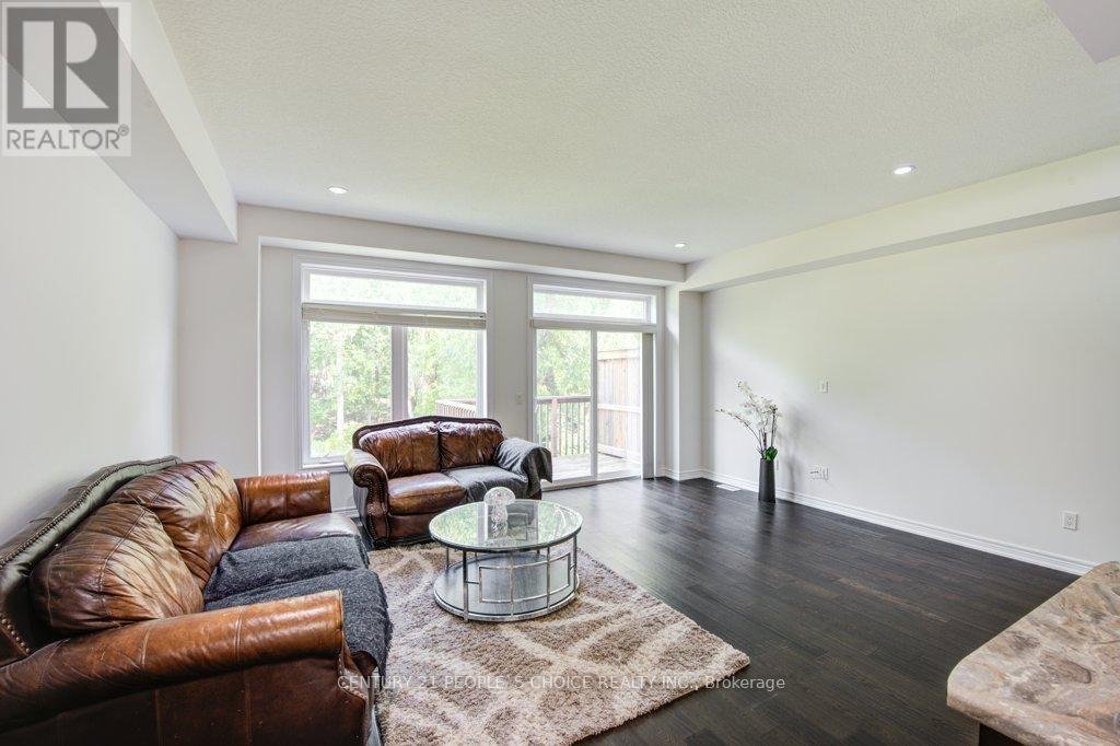30 - 77 DIANA AVENUE - Photo 13