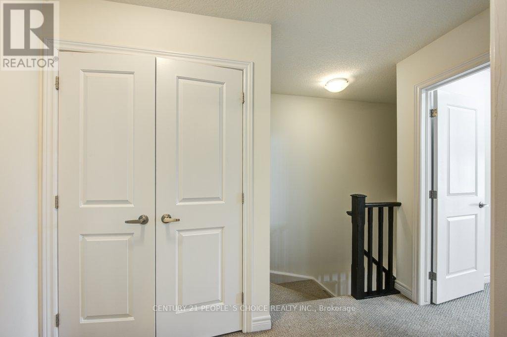 30 - 77 DIANA AVENUE - Photo 24
