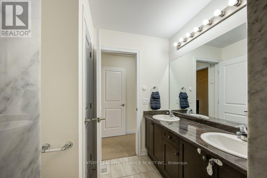 30 - 77 DIANA AVENUE - Photo 28