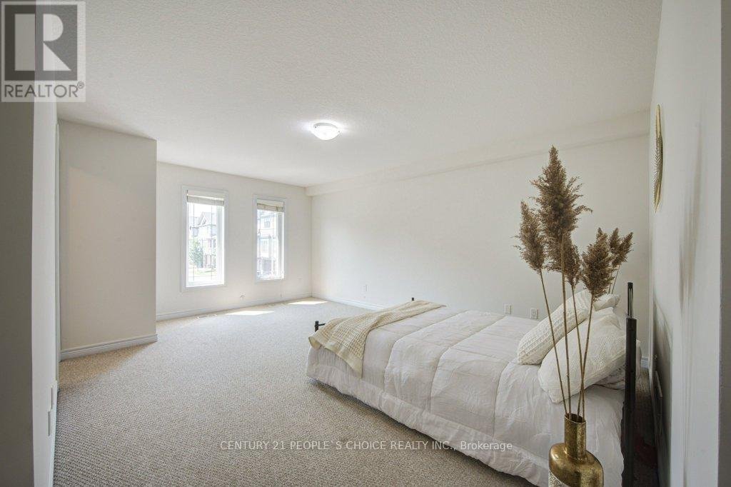 30 - 77 DIANA AVENUE - Photo 29