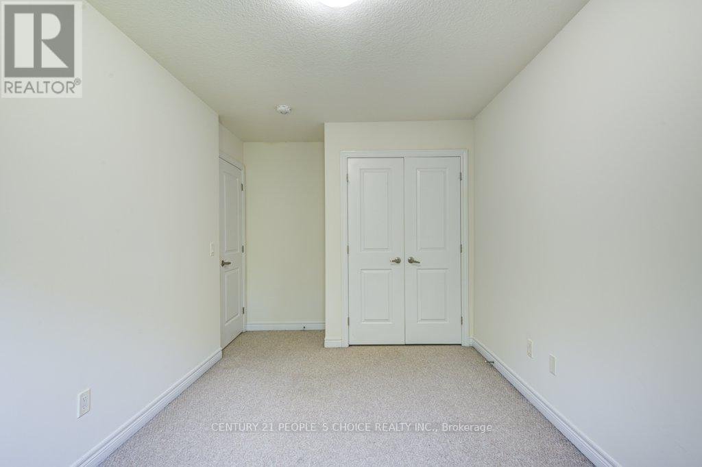 30 - 77 DIANA AVENUE - Photo 40