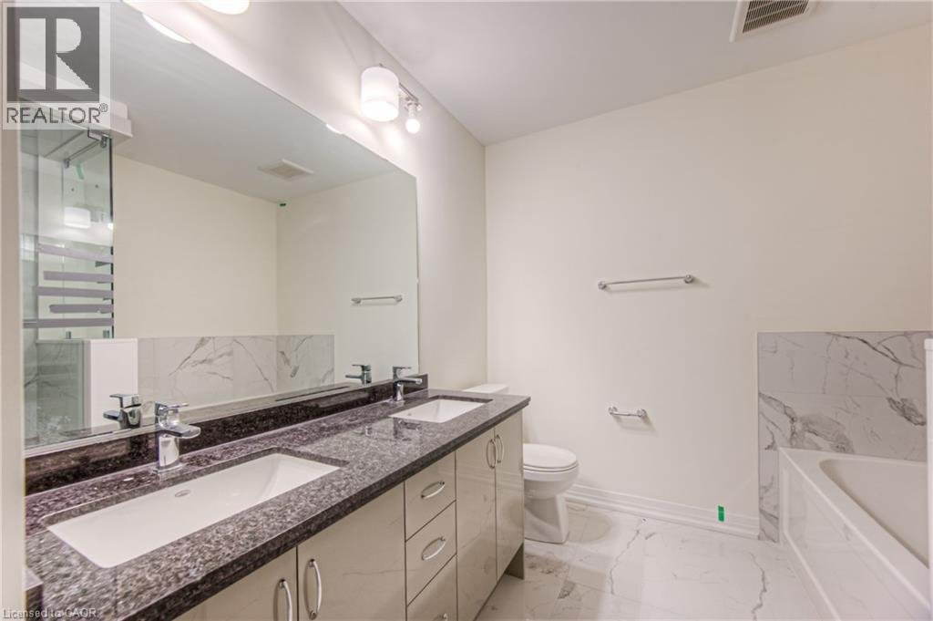 28 DENNIS Avenue - Photo 17