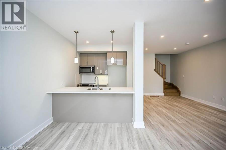 9 SPRING Street - Photo 8