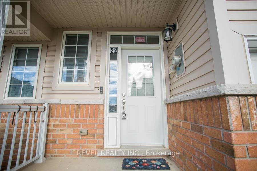 22 - 21 DIANA AVENUE - Photo 3