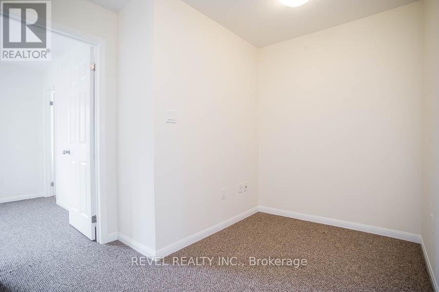 22 - 21 DIANA AVENUE - Photo 12