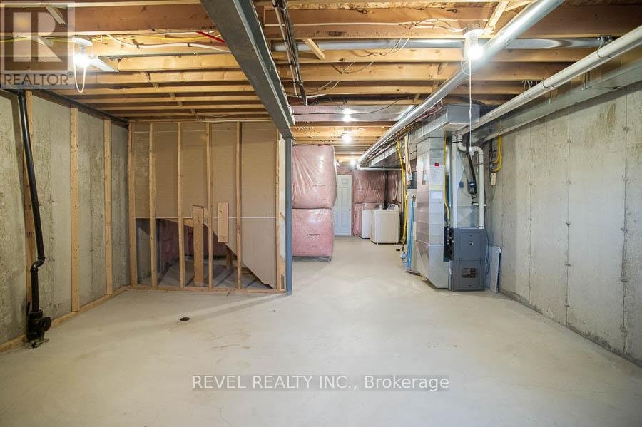 22 - 21 DIANA AVENUE - Photo 22