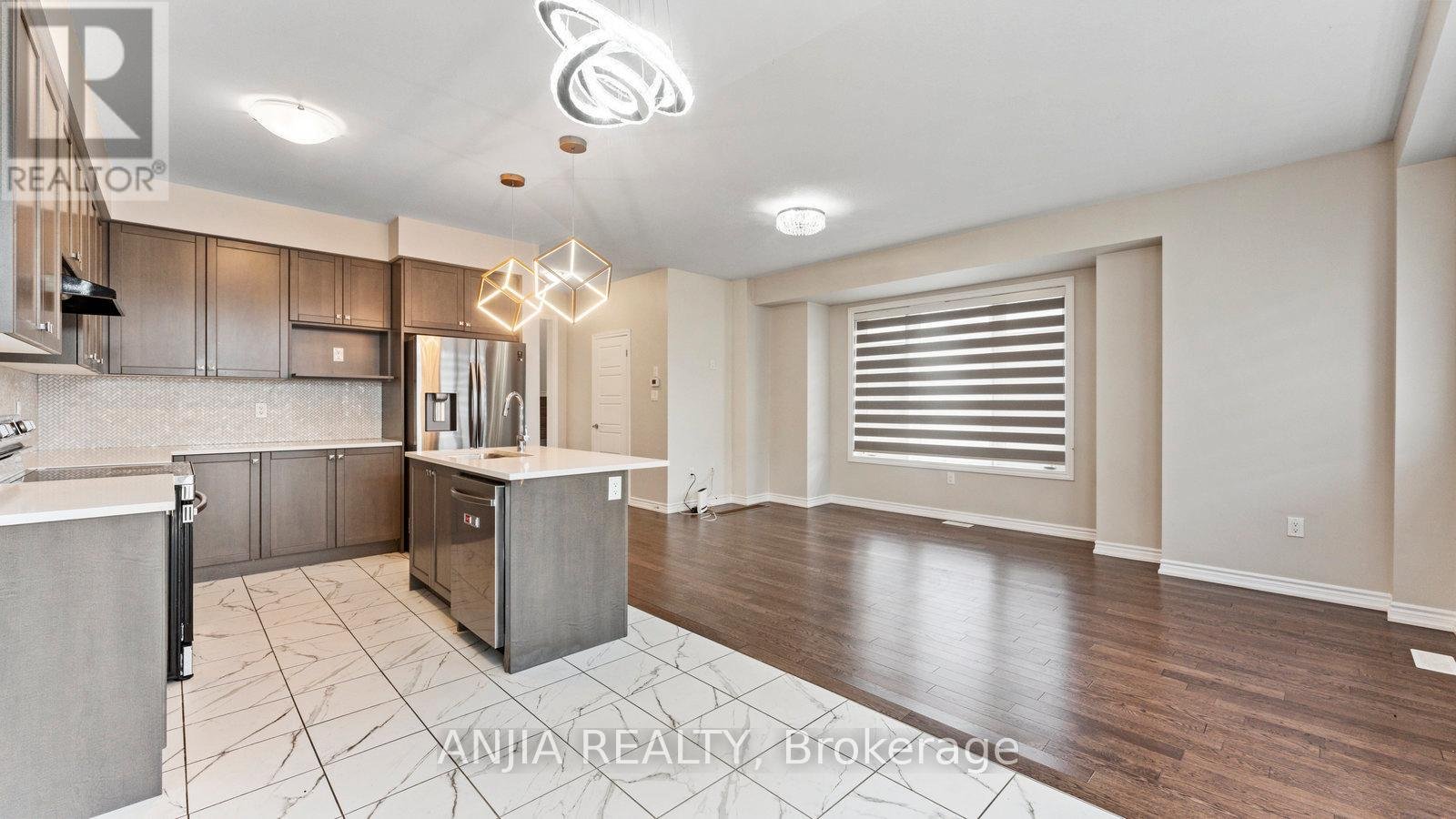 1 GUNN AVENUE - Photo 6