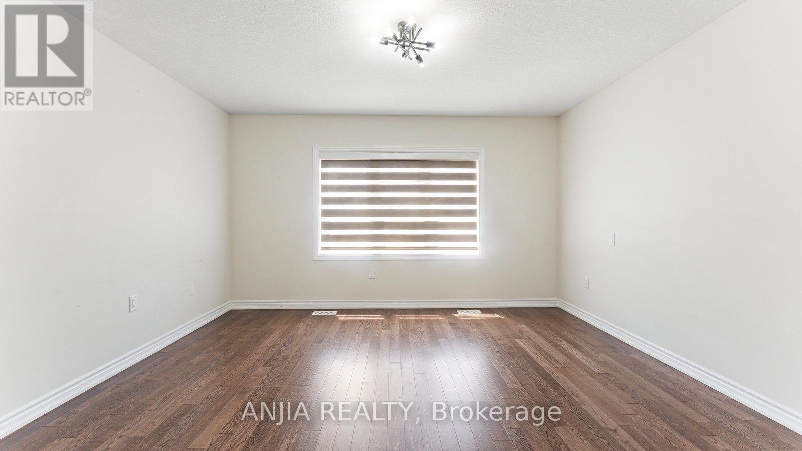 1 GUNN AVENUE - Photo 15