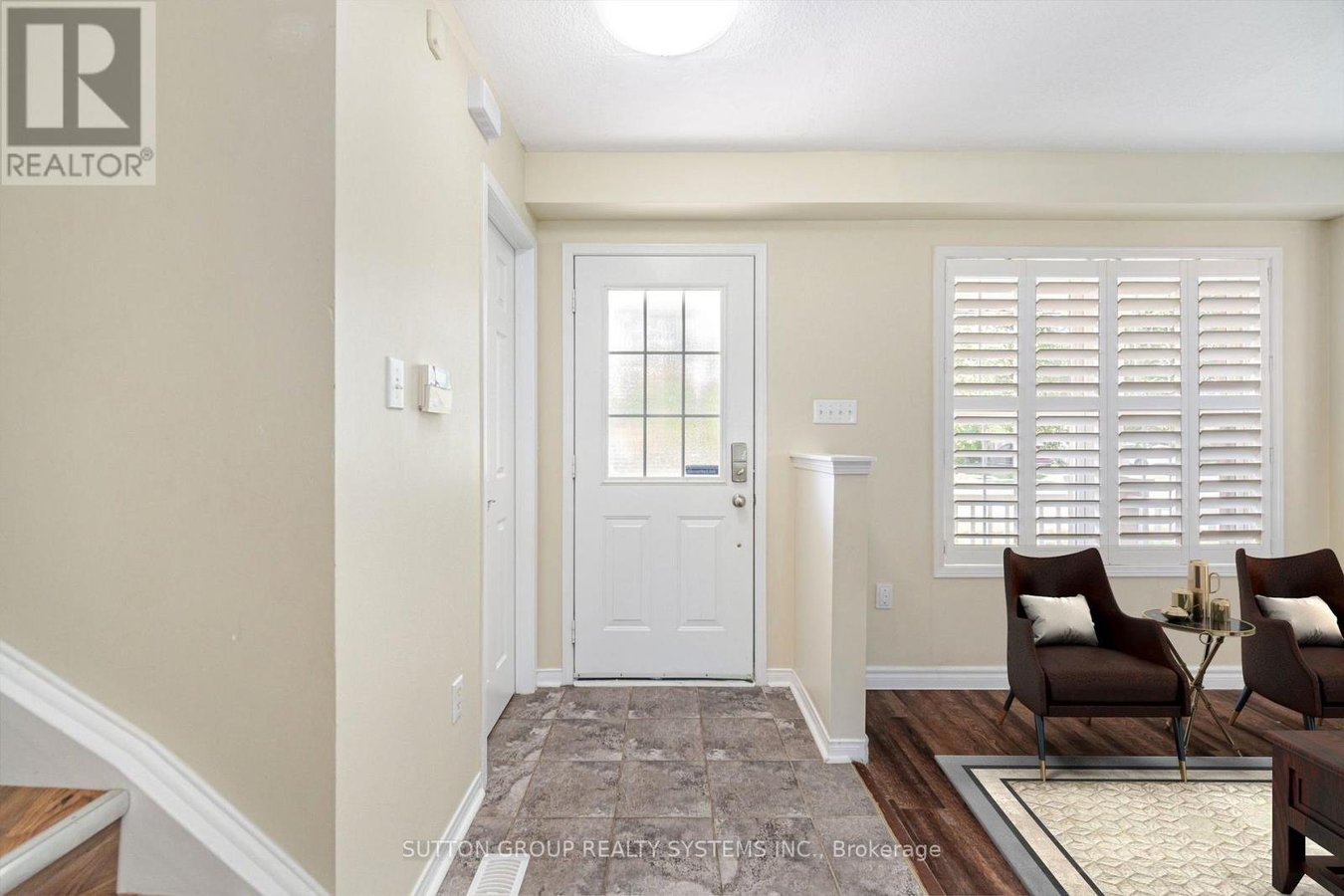 UPPER - 148 OSBORN AVENUE - Photo 2