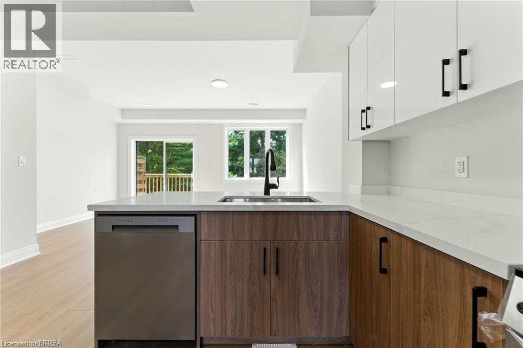 161 FIFTH Avenue Unit# 3 - Photo 9