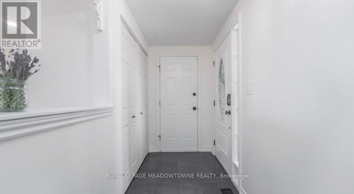 47 RUFFIAN ROAD - Photo 2