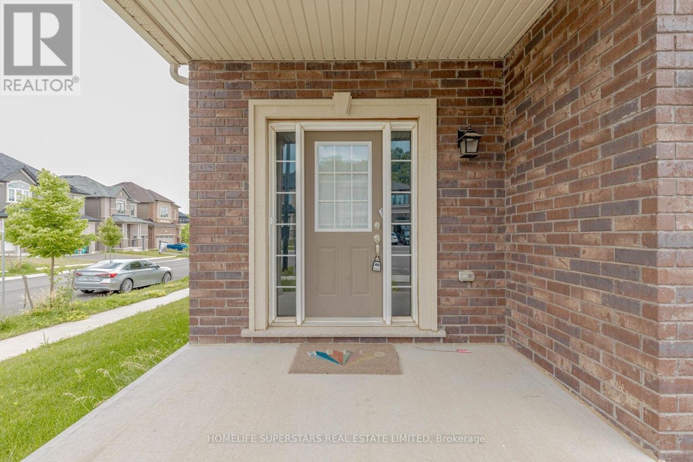 10 MACKLIN STREET - Photo 3