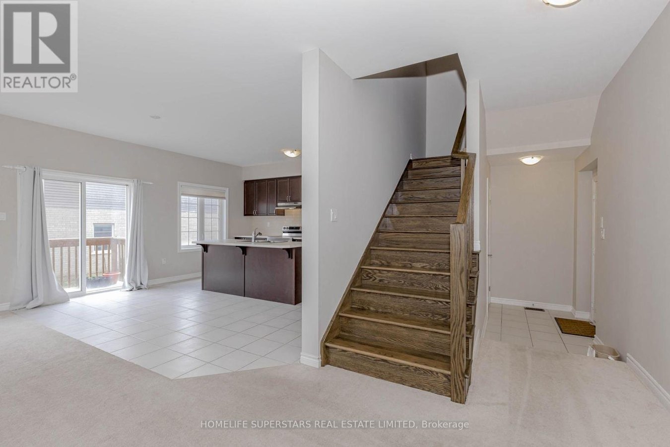 10 MACKLIN STREET - Photo 11