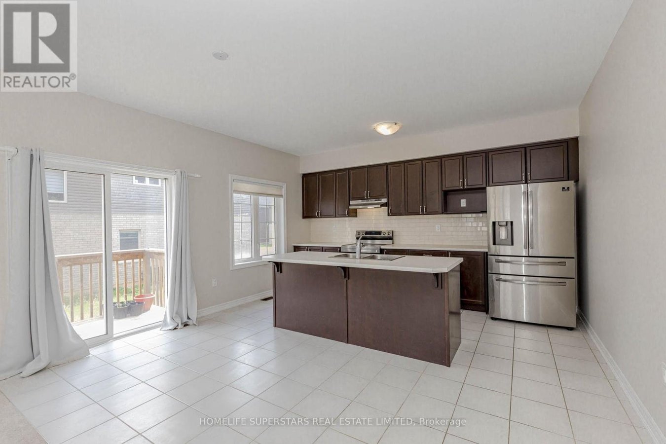 10 MACKLIN STREET - Photo 17