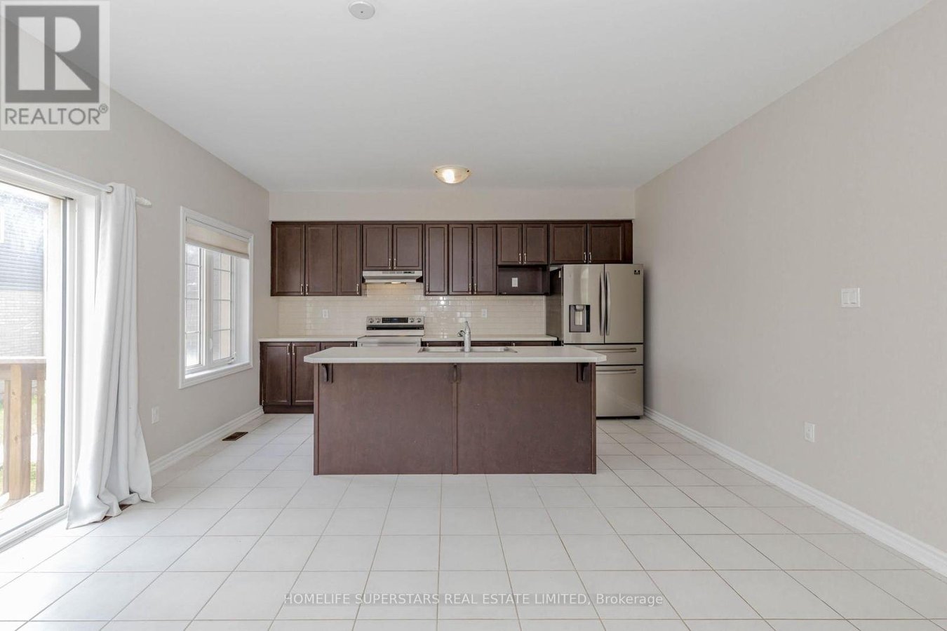 10 MACKLIN STREET - Photo 18