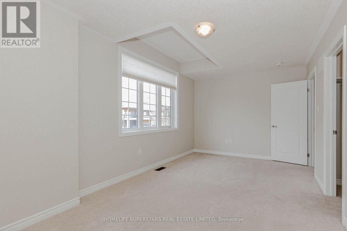 10 MACKLIN STREET - Photo 39