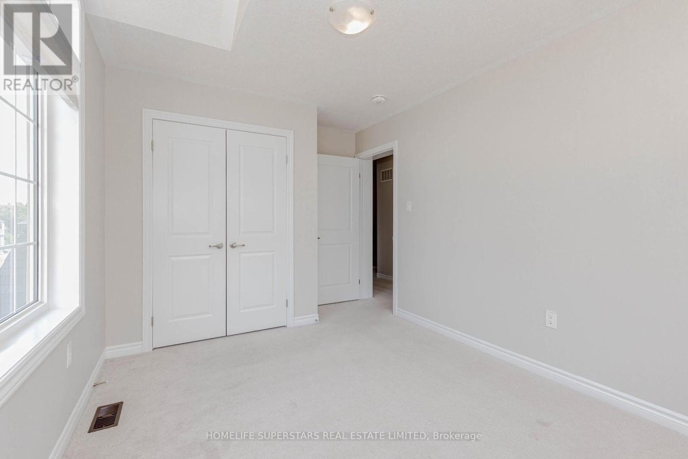 10 MACKLIN STREET - Photo 43