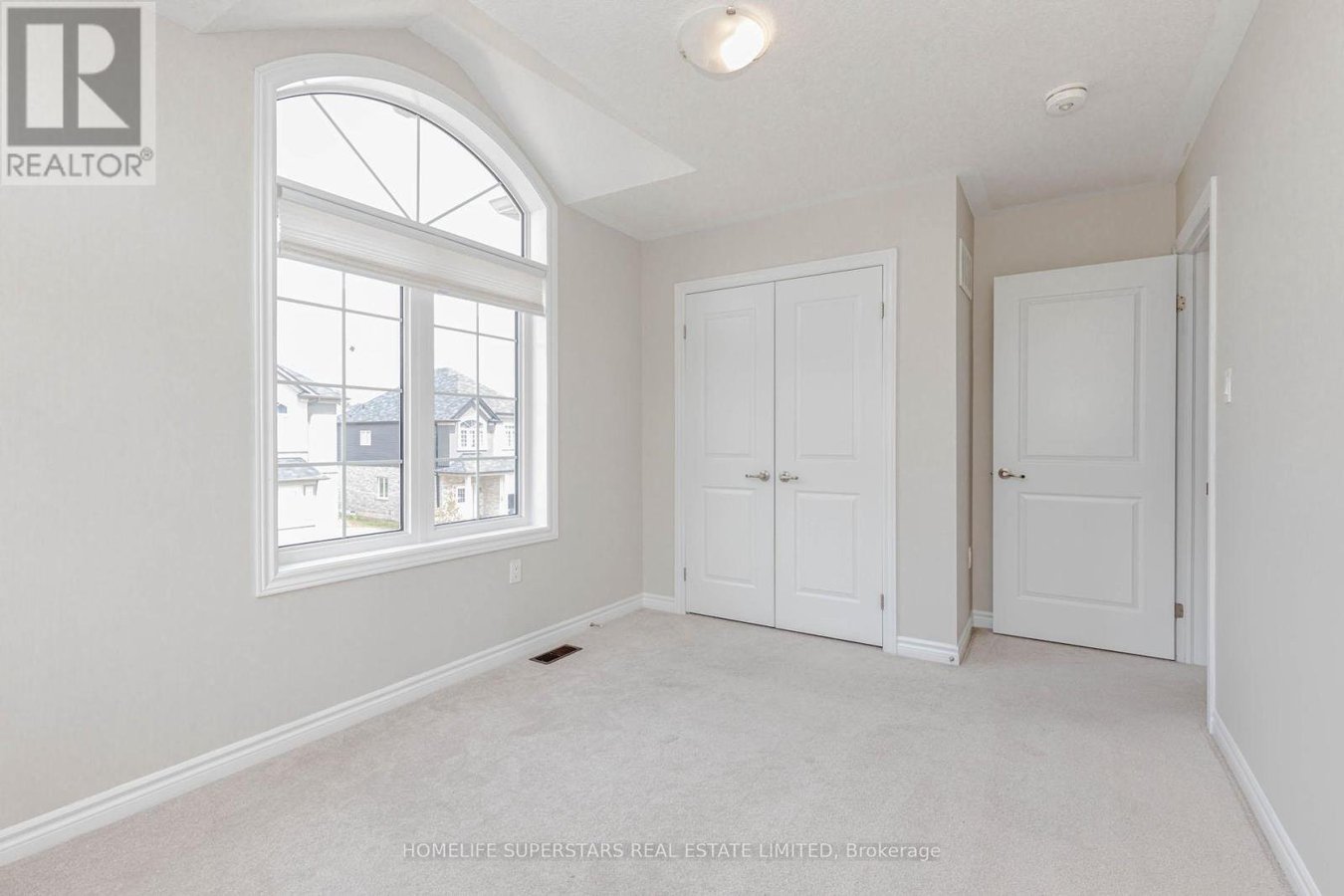 10 MACKLIN STREET - Photo 44