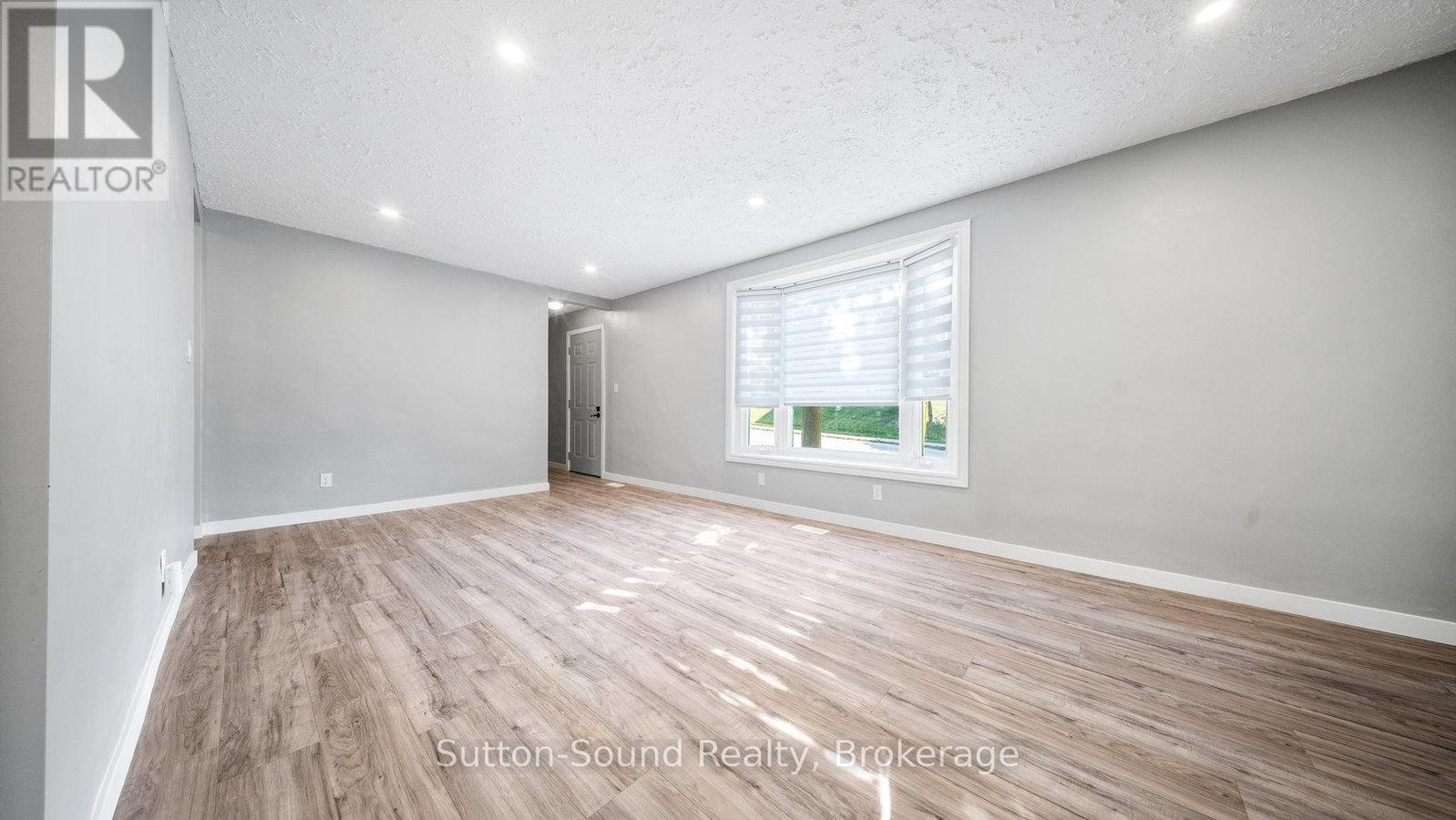 370 GREY STREET - Photo 10