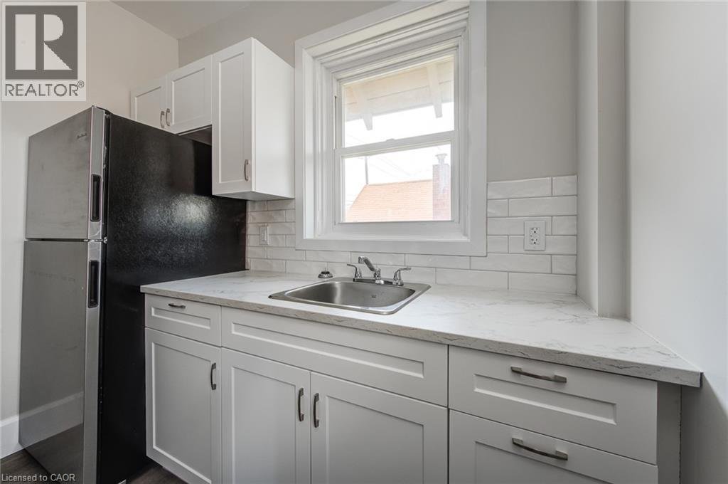 200 PARK Avenue Unit# Upper - Photo 26