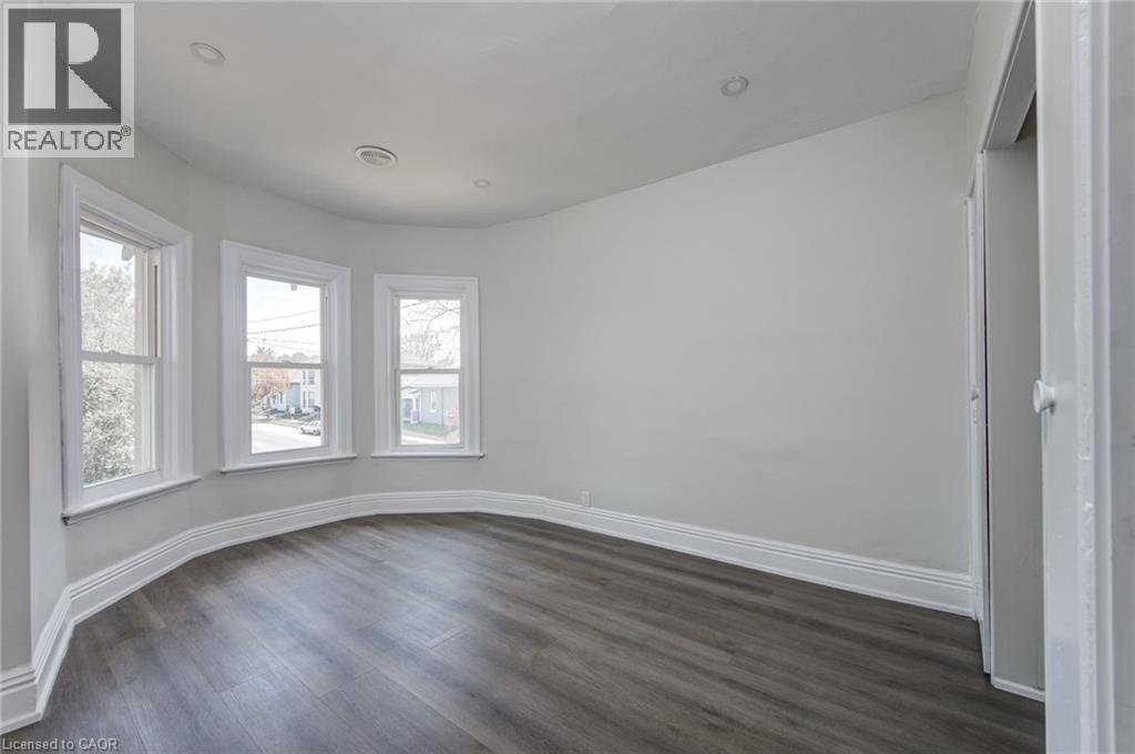 200 PARK Avenue Unit# Upper - Photo 30