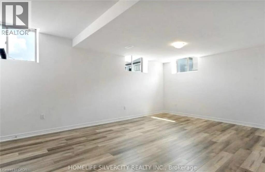 23 HOLDER Drive Unit# Lower - Photo 2