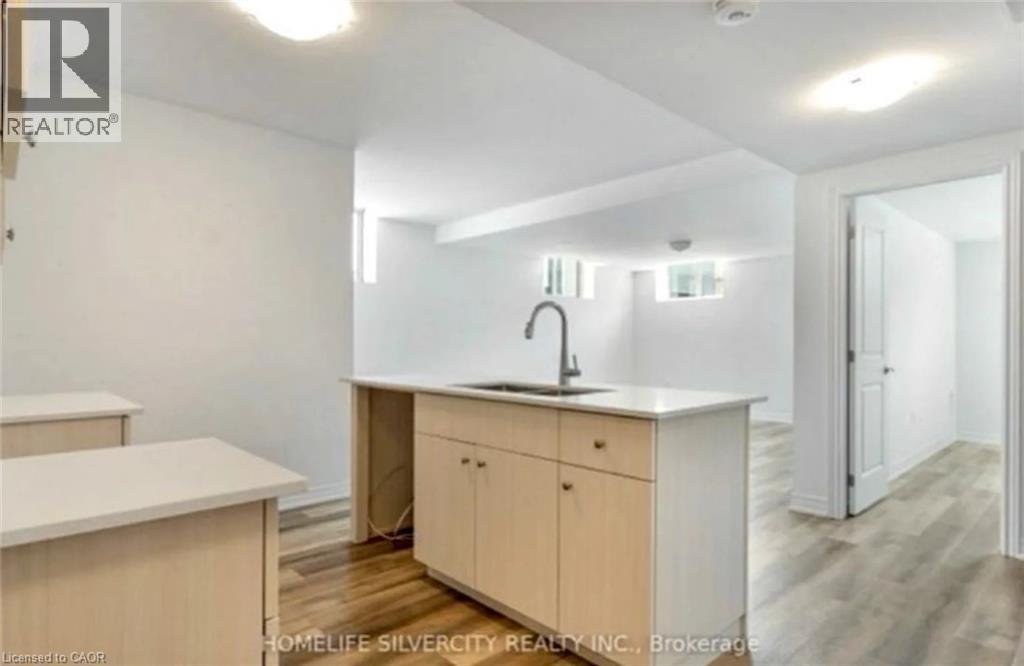 23 HOLDER Drive Unit# Lower - Photo 9