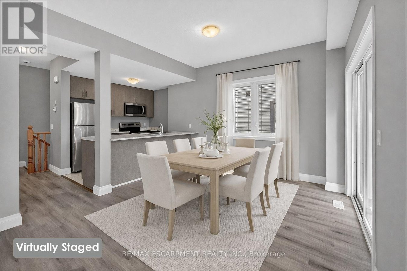 134 - 77 DIANA AVENUE - Photo 3