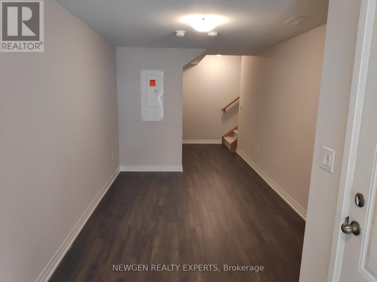 711 - 585 COLBORNE STREET E - Photo 4