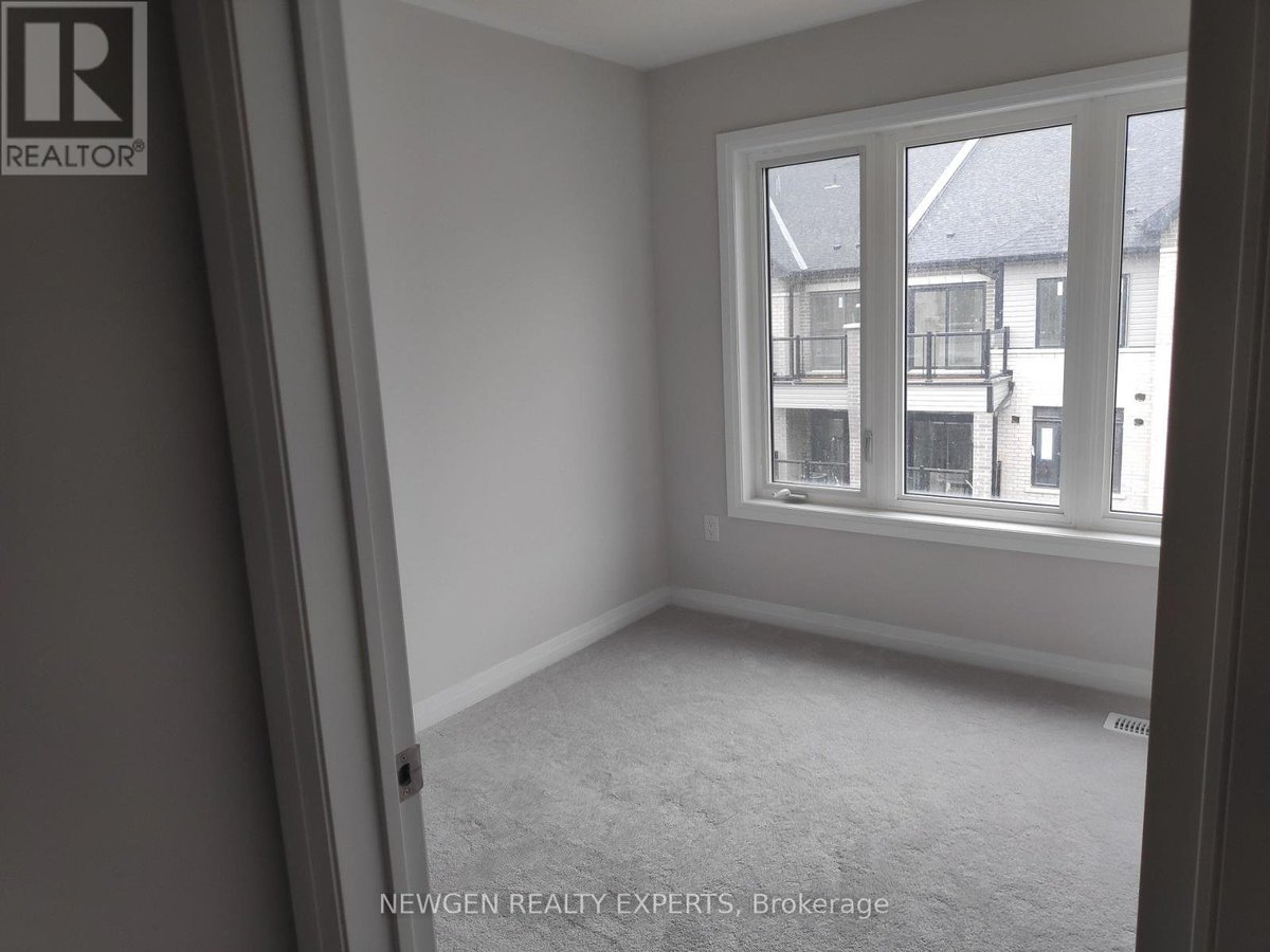 711 - 585 COLBORNE STREET E - Photo 9