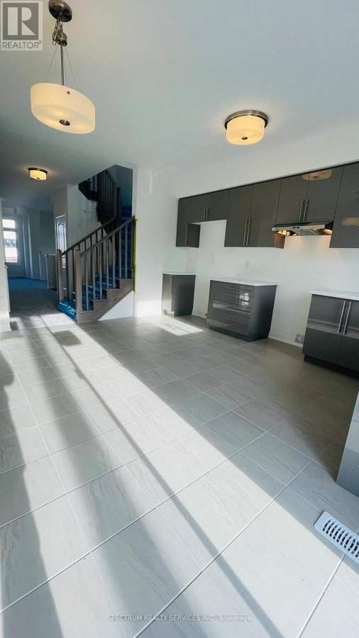 30 - 313 CONKLIN STREET - Photo 3