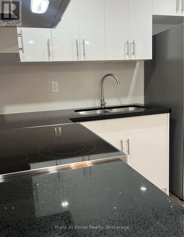 B1 - 54 PACE AVENUE - Photo 3