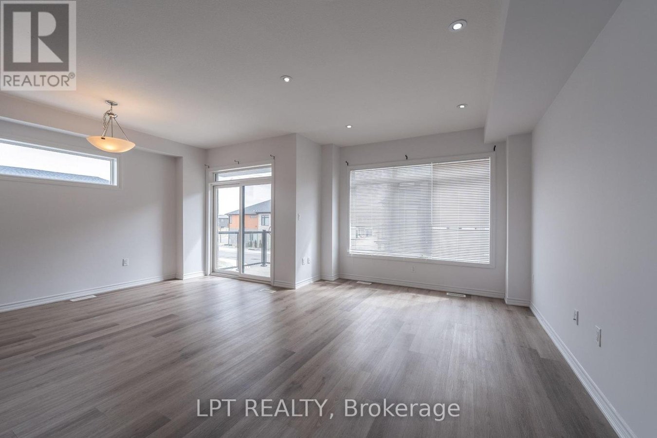 110 - 461 BLACKBURN DRIVE S - Photo 6