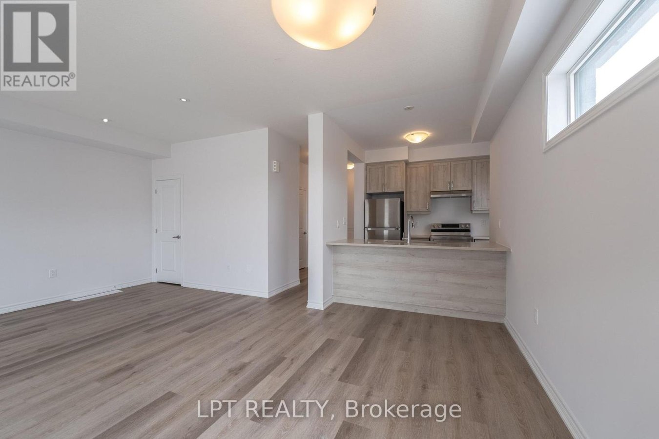 110 - 461 BLACKBURN DRIVE S - Photo 10
