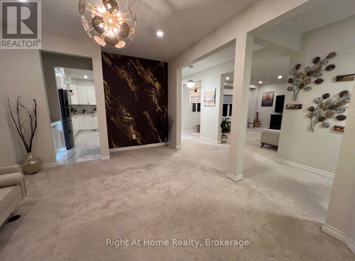 MASTER SUITE - 54 PACE AVENUE - Photo 7