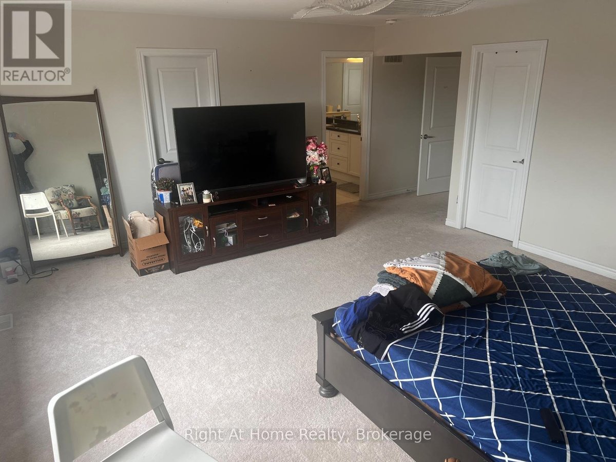 MASTER SUITE - 54 PACE AVENUE - Photo 17