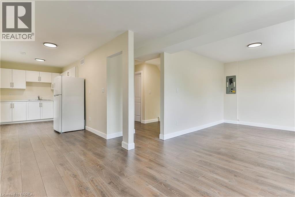 321 DALHOUSIE Street Unit# B - Photo 4